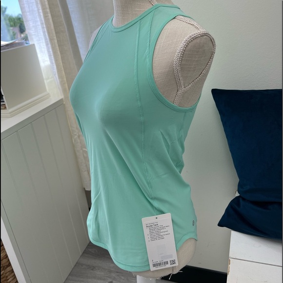 lululemon athletica Tops - 👗LULULEMON sculpt tank in WLDM🏃🏻‍♀️👗 size 2👗🏃🏻‍♀️